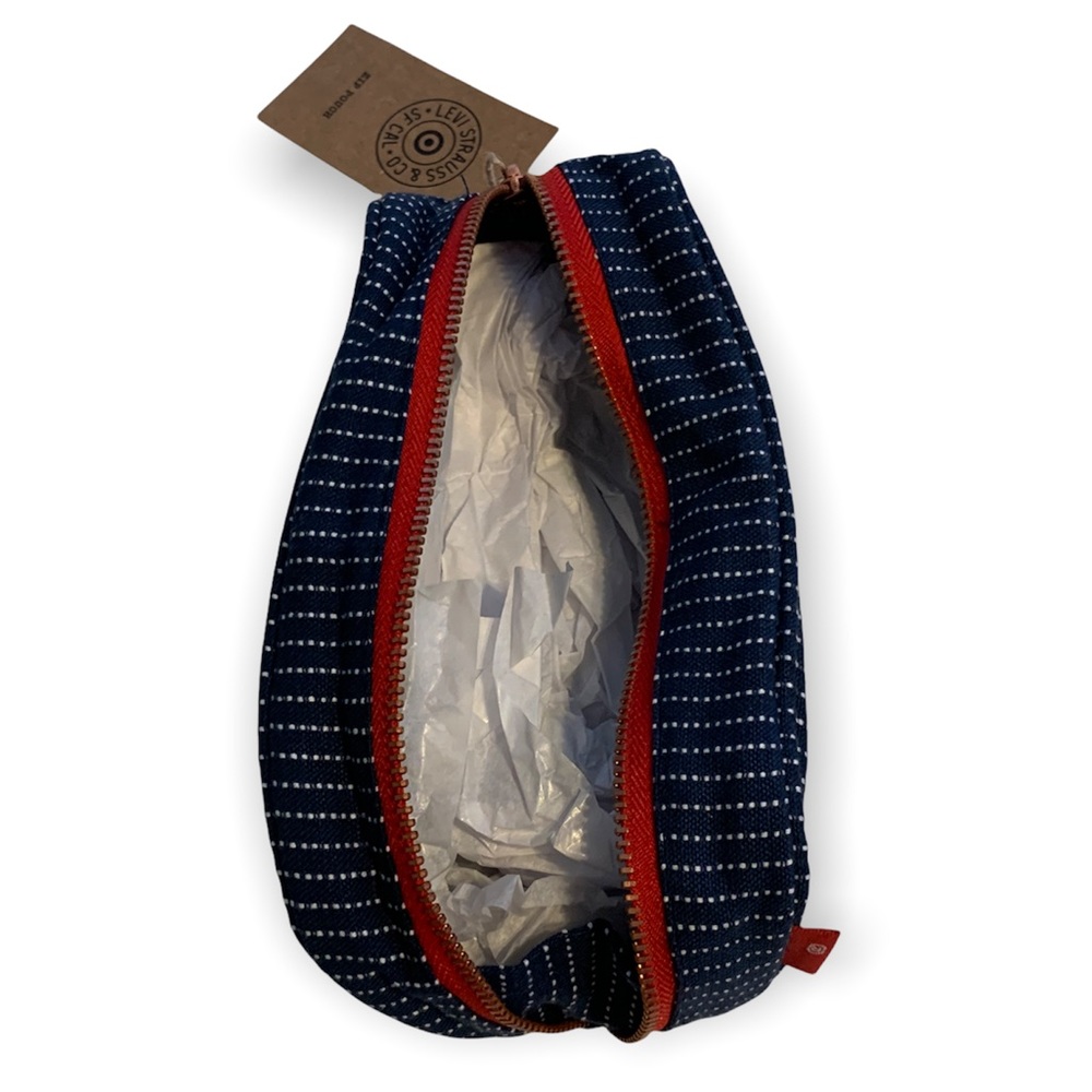Levi’s Small Striped Accessory Zip Pouch - Picture 14 of 14